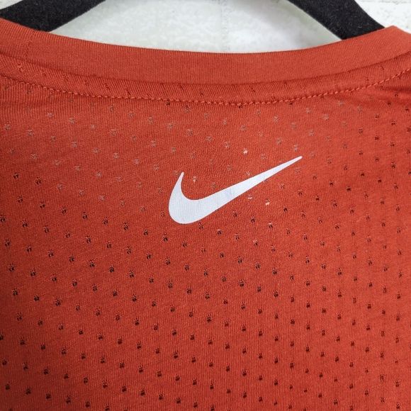 Nike Running Russet Red Orange Workout Tee - Picture 3 of 4